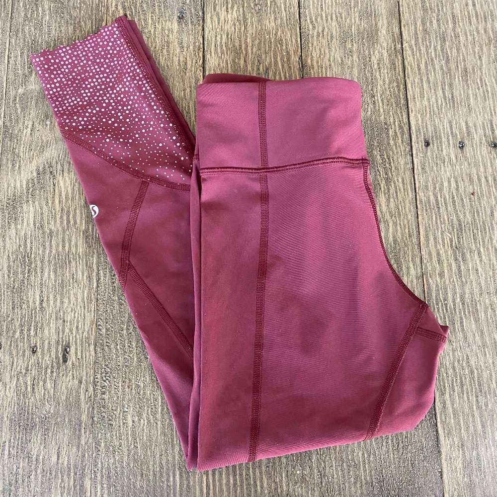 Lululemon Speed Up Tight- Full on Luxtreme. Deep purple. Like new condition.